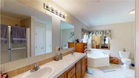 8067 Cole Ct, Gloucester, VA 23061 photo 15