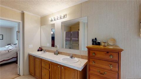 8067 Cole Ct, Gloucester, VA 23061 photo 14