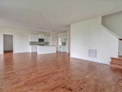 8954 Lavenham Loop, Midlothian, VA 23112 photo 13