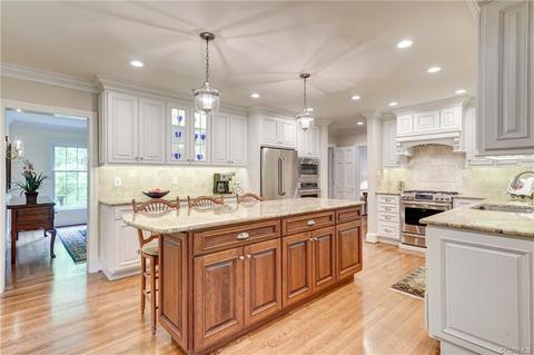 3961 Darby Dr, Midlothian, VA 23114 photo 8