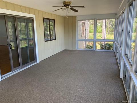 312 Eubank Landing Rd, Topping, VA 23169 photo 5