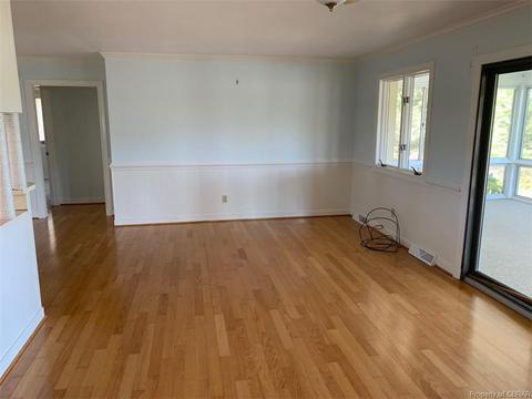 312 Eubank Landing Rd, Topping, VA 23169 photo 4