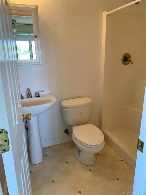312 Eubank Landing Rd, Topping, VA 23169 photo 7