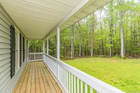 5201 Pine Fork Rd, Quinton, VA 23141 photo 4