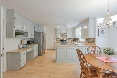 14202 Long Gate Rd, Midlothian, VA 23112 photo 5