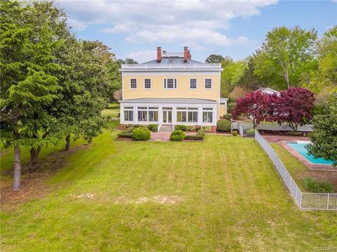 7005 Glen Roy Ln, Gloucester, VA 23061 photo 4