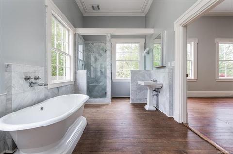 7005 Glen Roy Ln, Gloucester, VA 23061 photo 28