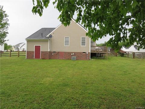7967 Baneberry Dr, Mechanicsville, VA 23111 photo 9