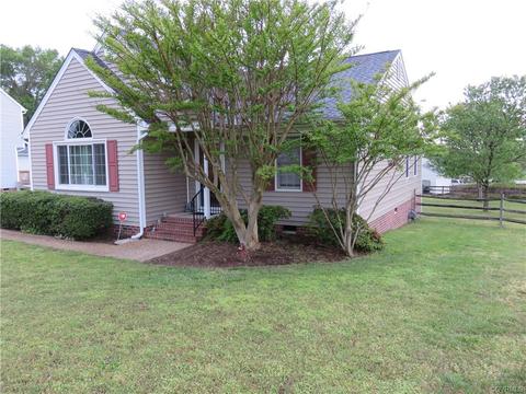 7967 Baneberry Dr, Mechanicsville, VA 23111 photo 3