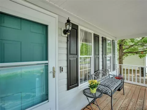 5007 Spring Bluff Rd, Midlothian, VA 23112 photo 2
