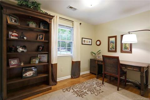1743 Laurel Dr, Gloucester Point, VA 23062 photo 18