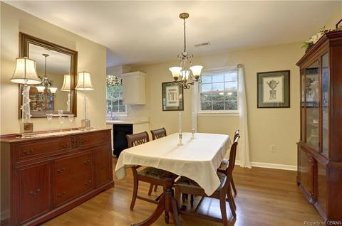 1743 Laurel Dr, Gloucester Point, VA 23062 photo 7