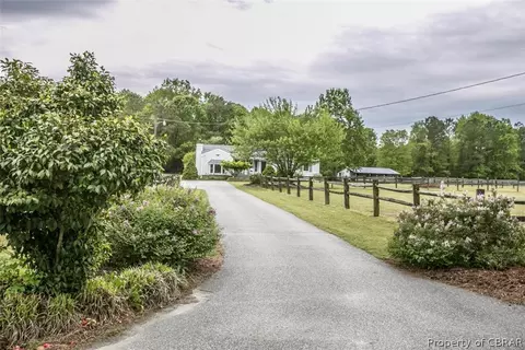3484 Enos Rd, Gloucester, VA 23061 photo 4