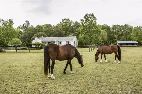 3484 Enos Rd, Gloucester, VA 23061 photo 5