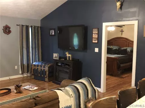 6060 Pine Fork Rd, Quinton, VA 23141 photo 3