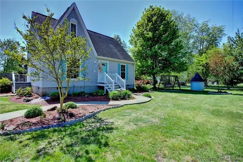 5354 Chestnut Fork Rd, Gloucester, VA 23061 photo 1
