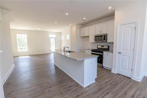 6454 Cassia Loop, Moseley, VA 23120 photo 10