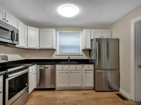 1311 Willis St, Richmond, VA 23224 photo 9