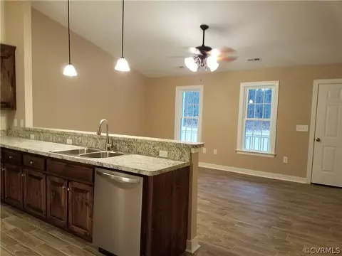 5889 W River Rd, Aylett, VA 23009 photo 13