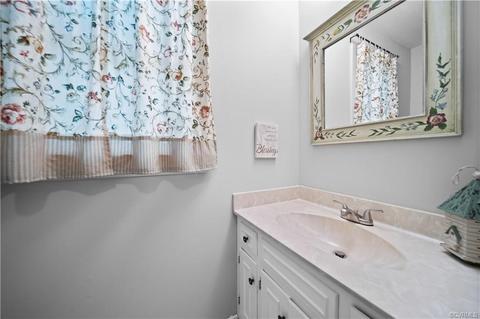 5712 Oak Knoll Rd, Midlothian, VA 23112 photo 21