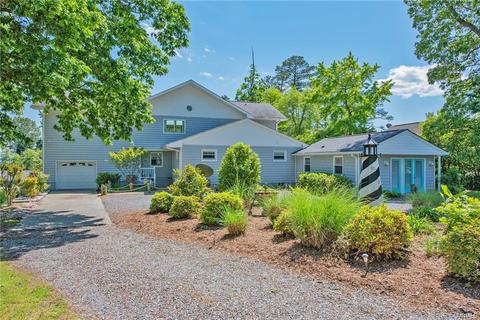 104 Pine Crest Cir, Deltaville, VA 23043 photo 4