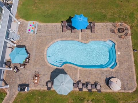 104 Pine Crest Cir, Deltaville, VA 23043 photo 17