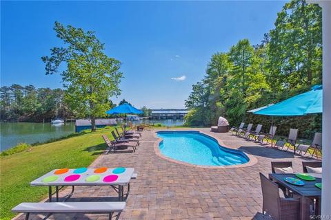 104 Pine Crest Cir, Deltaville, VA 23043 photo 37