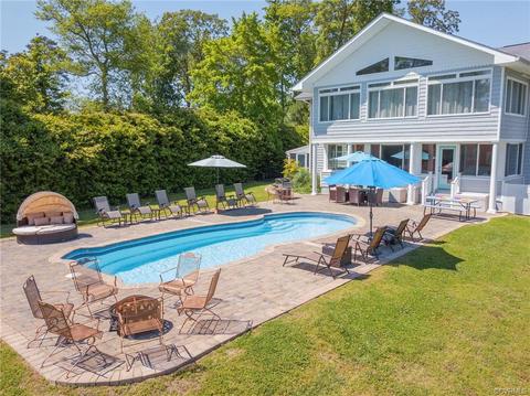 104 Pine Crest Cir, Deltaville, VA 23043 photo 10