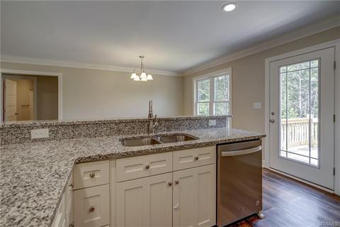 2950 Three Chopt Rd, Gum Spring, VA 23065 photo 11