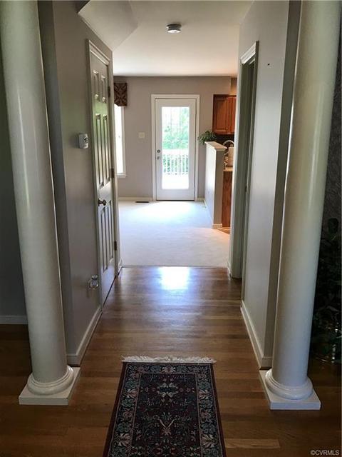 12033 Beaver Spring Ct, Midlothian, VA 23112 photo 5