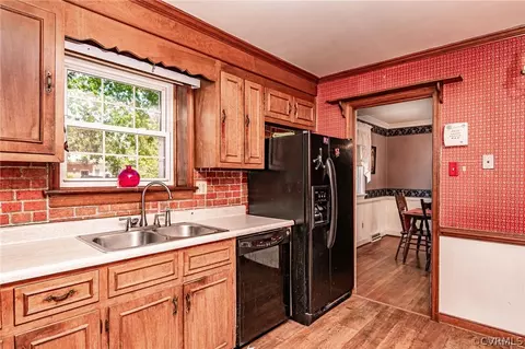 10960 Stepney Rd, Chester, VA 23831 photo 11