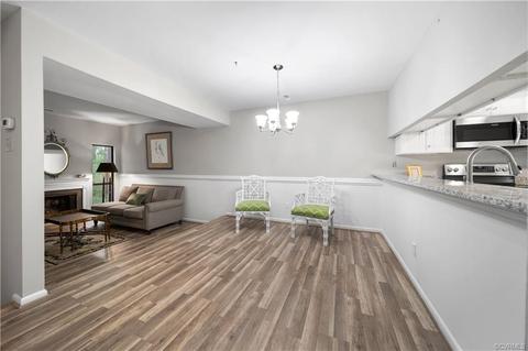 5116 Long Shadow Ct, Midlothian, VA 23112 photo 9