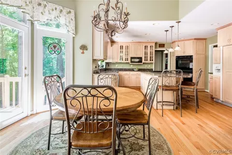 2921 River Hills Ln, Midlothian, VA 23113 photo 9