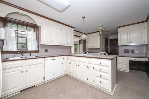 2600 Salisbury Rd, Midlothian, VA 23113 photo 15