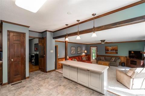 5406 Midway Dr, Sutherland, VA 23885 photo 8