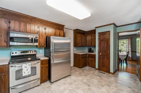 5406 Midway Dr, Sutherland, VA 23885 photo 10