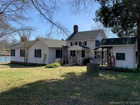 628 Millers Rd, Topping, VA 23169 photo 1