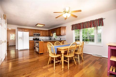 1046 Shadow Peak Rd, Forest, VA 24551 photo 14