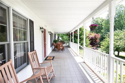 1046 Shadow Peak Rd, Forest, VA 24551 photo 4