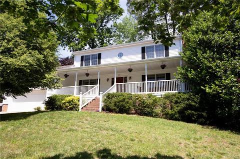 1046 Shadow Peak Rd, Forest, VA 24551 photo 3