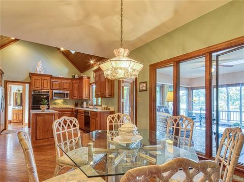 8461 Freewelcome Ln, Dutton, VA 23050 photo 15