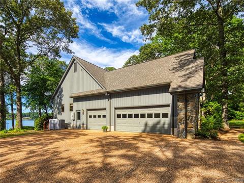 8461 Freewelcome Ln, Dutton, VA 23050 photo 41