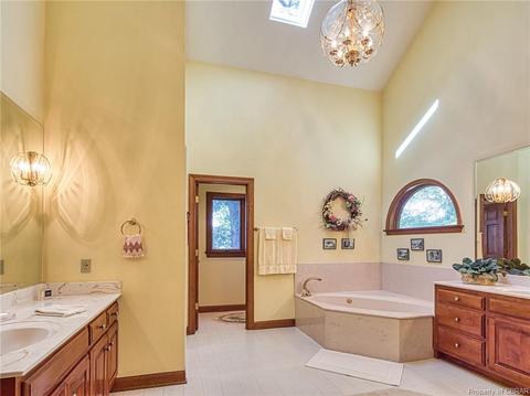 8461 Freewelcome Ln, Dutton, VA 23050 photo 22