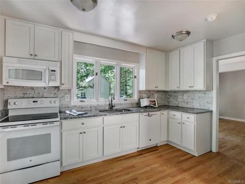 5904 Mill Spring Rd, Midlothian, VA 23112 photo 7