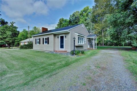 7294 Shackleford Ave, Gloucester, VA 23061 photo 1