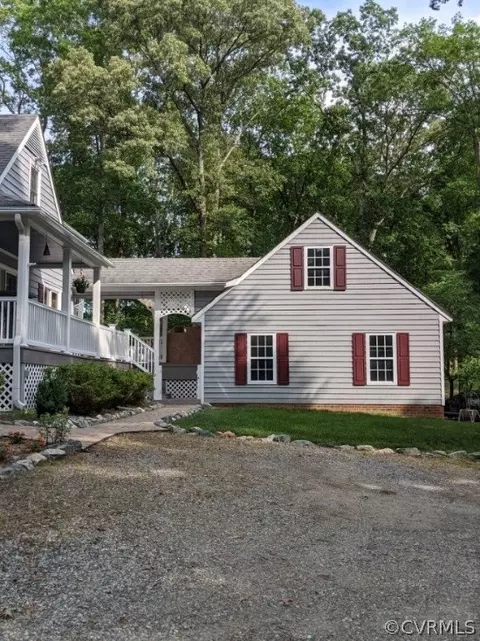 3153 Pineview Dr, Powhatan, VA 23139 photo 3