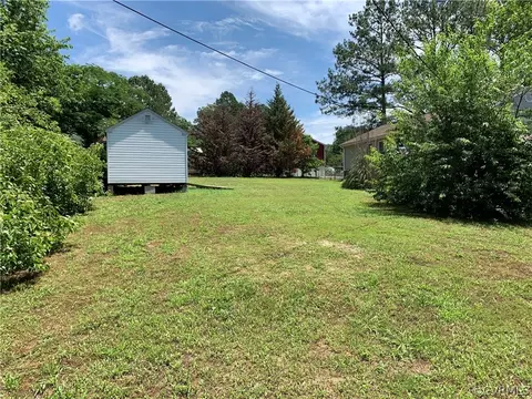 20004 Hope Dr, Sutherland, VA 23885 photo 7