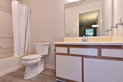 102 Windsor Ln #E, Williamsburg, VA 23185 photo 23