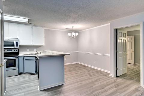 102 Windsor Ln #E, Williamsburg, VA 23185 photo 9
