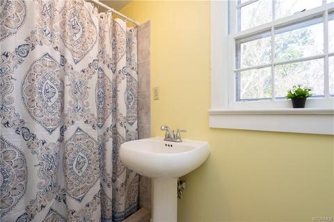 331 4th St, West Point, VA 23181 photo 14